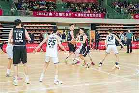 中场球员如何组织比赛：接应位置比传球次数更重要
